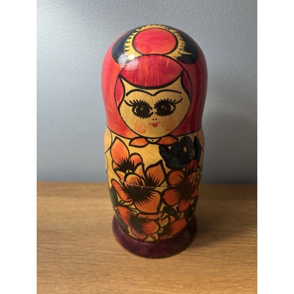 Russian Matryoshka 8” Nesting Dolls 7 Piece Set Hand Painted Wood needs cleaning - Picture 1 of 13